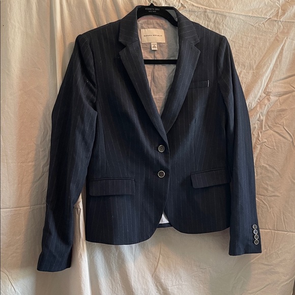 Banana Republic Dark Pinstripe Blazer - Picture 1 of 1
